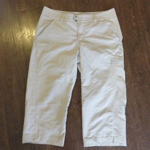 SOLD Columbia Titanium Cream Crop Pants